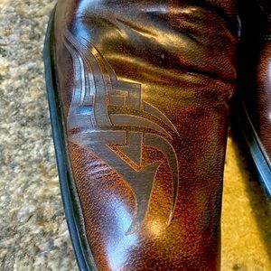 Robert Wayne Disturb Boots, leather, side zip, Mens Size 9 regular.